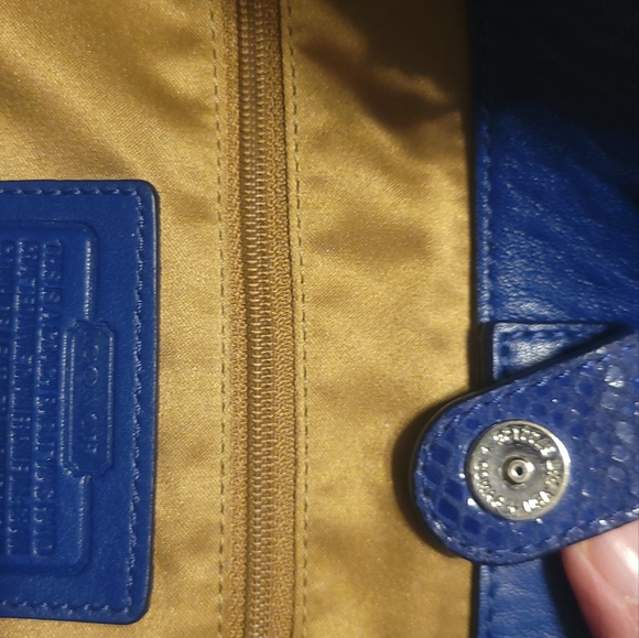 Coach bag - Picture 10 of 11